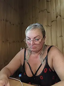 White-Chocolatte online show from 07/06/26, 03:58