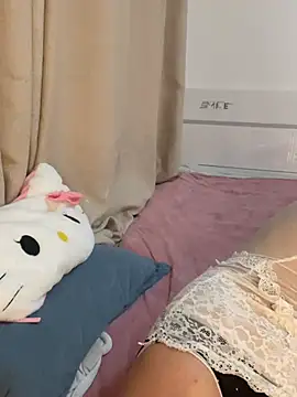 xiaohanbaby online show from 04/14/26, 02:34