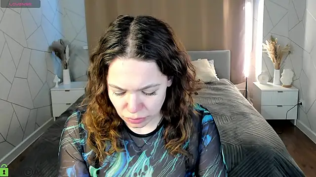 Snapshot of Asya_Nelson chatting on 04/14/26, 01:00 Asya Nelson online show from 04/14/26, 01:00