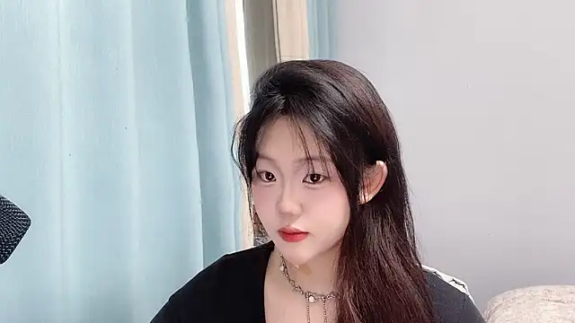 Lilababy00 online show from 04/15/26, 02:18