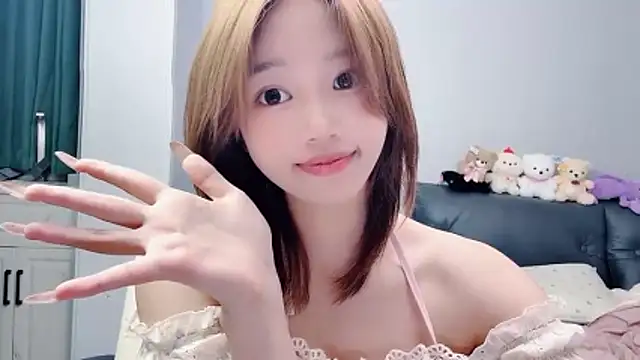 Lilababy00 online show from 06/03/26, 02:33