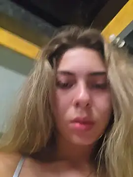 AylinRosee online show from 07/07/26, 02:03
