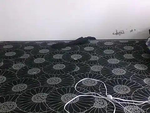 Sinovuyo9 online show from 04/15/26, 07:58