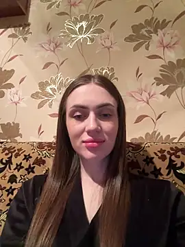 Snapshot of AlinaLove3213 chatting on 04/16/26, 06:09 AlinaLove3213 online show from 04/16/26, 06:09