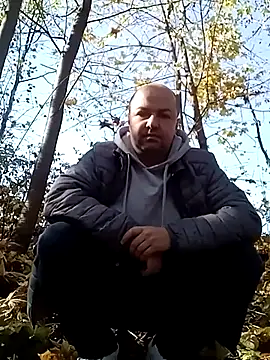 Snapshot of Luceriusbigass chatting on 10/21/25, 10:38 Luceriusbigass online show from 10/21/25, 10:38