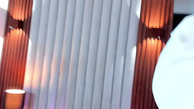 Snapshot of Scarlett_Evanss_ chatting on 04/15/26, 12:56 Scarlett Evanss online show from 04/15/26, 12:56