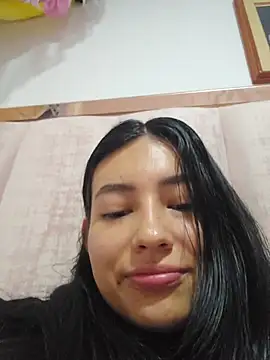 Snapshot of VioletRousee chatting on 07/15/26, 03:28 VioletRousee online show from 07/15/26, 03:28