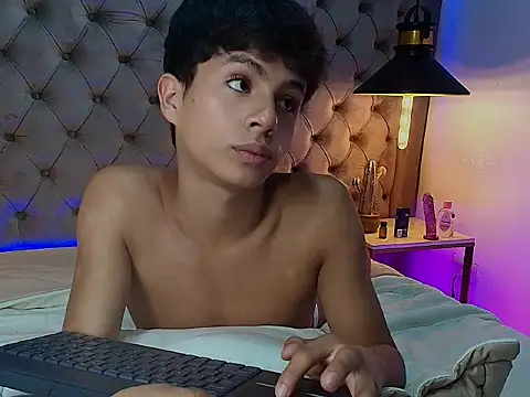 saintDangelo online show from 05/11/26, 04:04