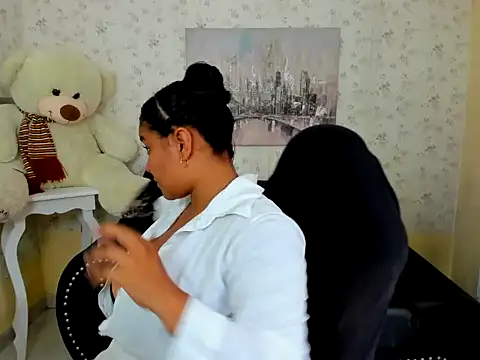 Ariel xoxo online show from 04/09/26, 07:19