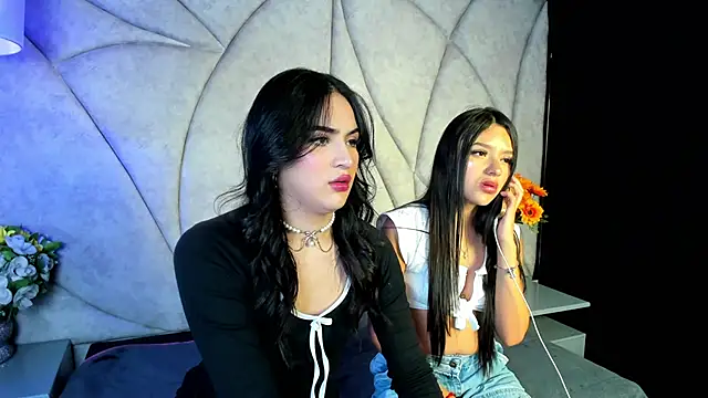 Kimora Blaze online show from 04/14/26, 09:21