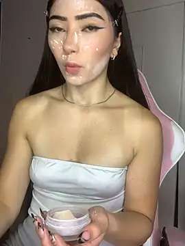 AMBERBUNNY  online show from 04/11/26, 01:15