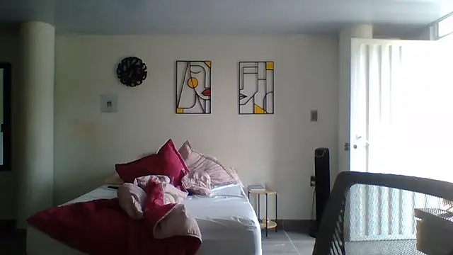 valery fitt online show from 06/08/26, 06:08