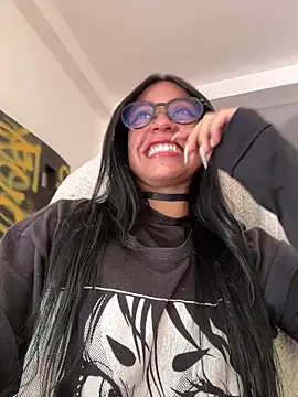 Kattze  online show from 04/09/26, 08:36