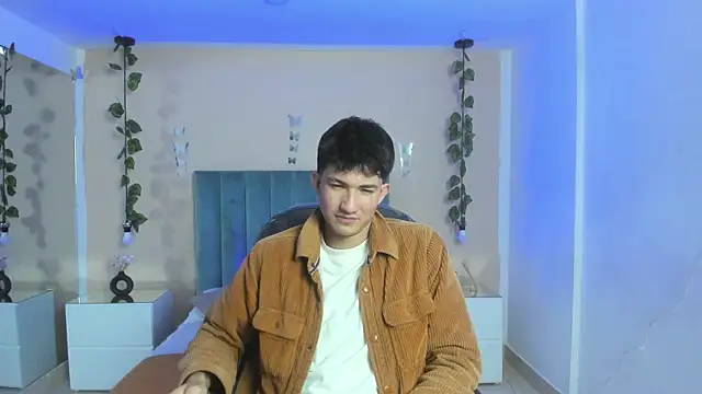 Snapshot of angel_of_sinn chatting on 04/16/26, 03:40 angel of sinn online show from 04/16/26, 03:40