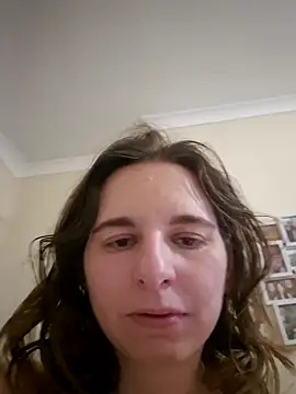 jade Montoe online show from 05/04/26, 11:45