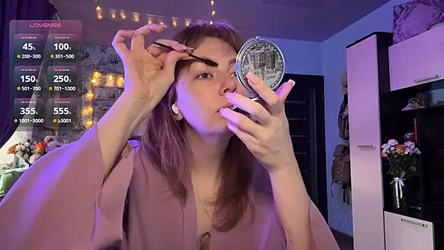 FairyFl0ra online show from 04/12/26, 12:37