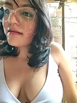 sienna elara online show from 06/03/26, 02:33