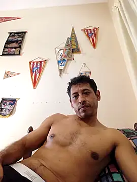 Snapshot of edulovee chatting on 04/15/26, 02:07 edulovee online show from 04/15/26, 02:07