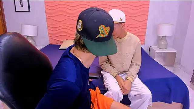 Snapshot of Juan_saul1 chatting on 04/11/26, 09:19 Juan saul1 online show from 04/11/26, 09:19