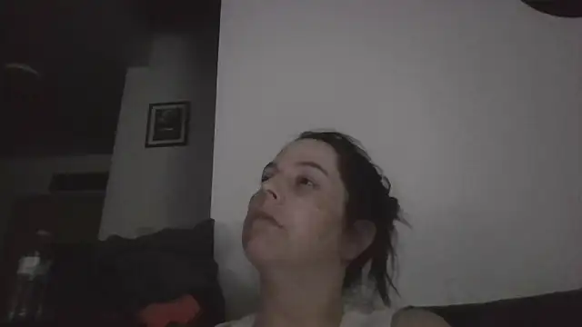 lily1982 online show from 04/28/26, 02:27