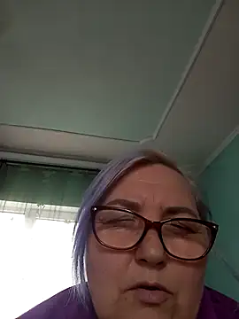 AureliaSky598 online show from 04/13/26, 10:54