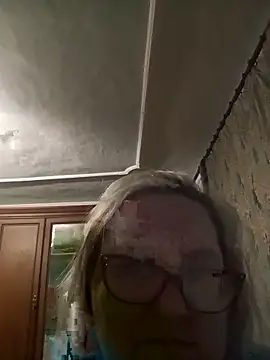AureliaSky598 online show from 05/19/26, 05:52