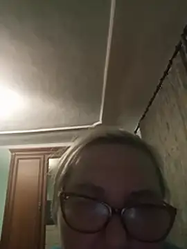 AureliaSky598 online show from 05/21/26, 06:15