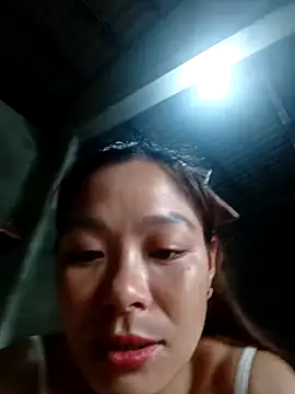 mia0033 online show from 05/18/26, 05:13