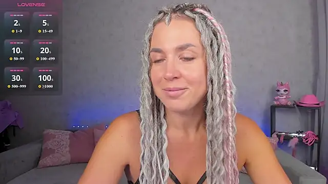 Fire  Dancer online show from 07/17/26, 01:23
