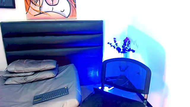Mia dasilva  online show from 06/22/26, 06:27