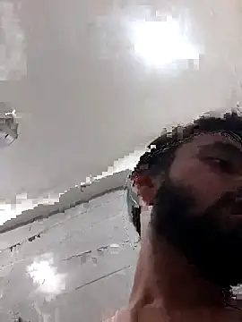 Snapshot of hornydaddy_21 chatting on 04/12/26, 08:03 hornydaddy 21 online show from 04/12/26, 08:03