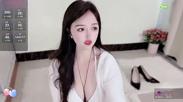Seven y7 online show from 04/28/26, 03:44