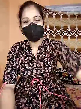 hornycouple096 online show from 06/05/26, 12:44