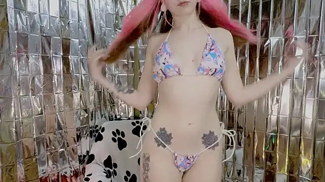 Snapshot of Sansarella chatting on 01/11/25, 06:12 Sansarella online show from 01/11/25, 06:12