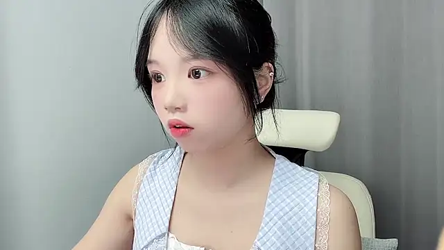 Xiaoqing00 online show from 05/14/26, 03:02