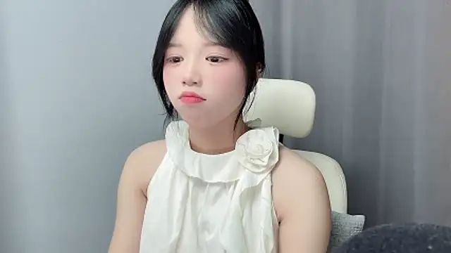 Xiaoqing00 online show from 05/15/26, 03:13
