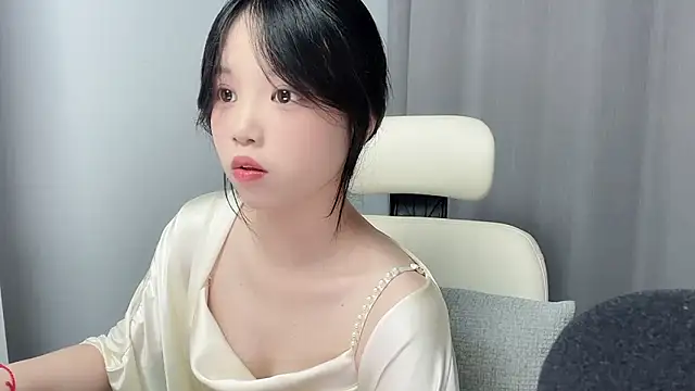 Xiaoqing00 online show from 05/16/26, 10:36