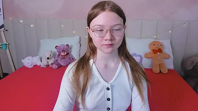 Mia Yuri online show from 05/23/26, 02:06