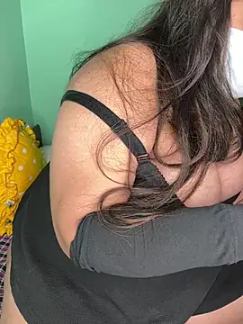 Desifiregirl online show from 05/31/26, 11:39