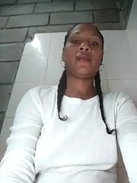 Lili-Sex online show from 05/23/26, 04:18