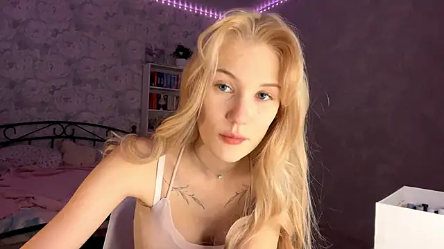 Snapshot of Ketris_Drewerses chatting on 04/11/26, 04:11 Ketris Drewerses online show from 04/11/26, 04:11