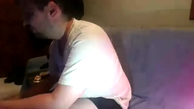 Kiid Globiiko online show from 04/15/26, 04:25