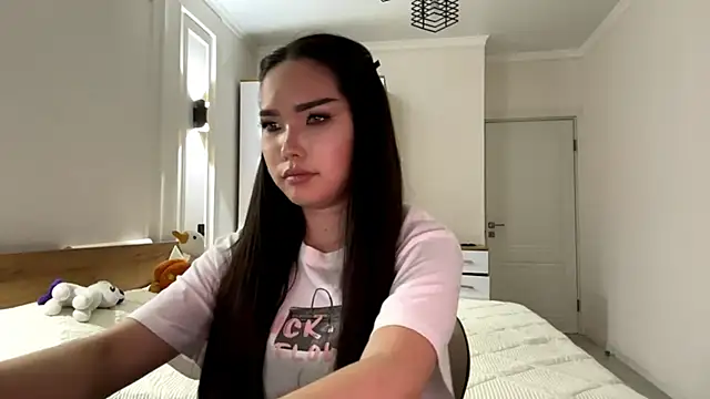 Snapshot of MardellHeavrin chatting on 04/14/26, 02:23 MardellHeavrin online show from 04/14/26, 02:23