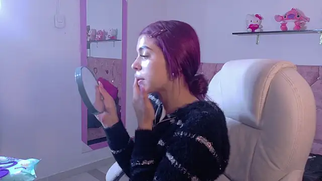 Snapshot of VelinaHoney chatting on 05/29/26, 12:36 VelinaHoney online show from 05/29/26, 12:36