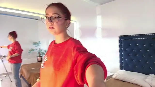 Amelie adams online show from 05/24/26, 11:15