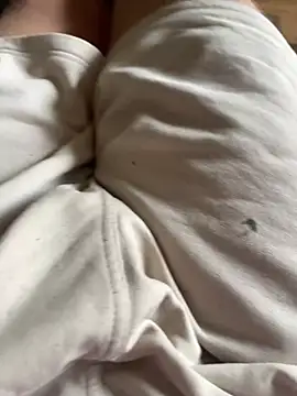 italianboy20cm online show from 04/14/26, 09:15