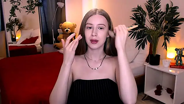 cheeky chick online show from 06/27/26, 06:18
