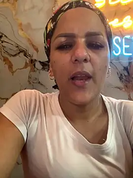 tyraba online show from 04/14/26, 03:51