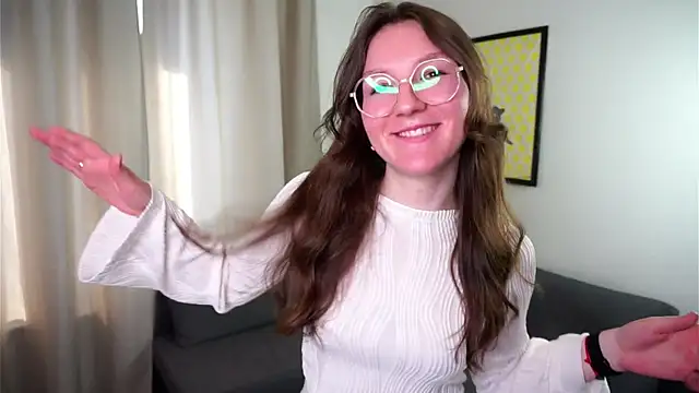 Snapshot of BerthaWyre chatting on 04/16/26, 12:06 BerthaWyre online show from 04/16/26, 12:06