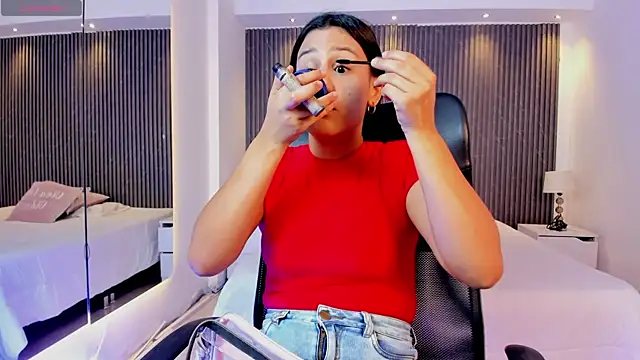 arianarousee online show from 06/02/26, 05:48
